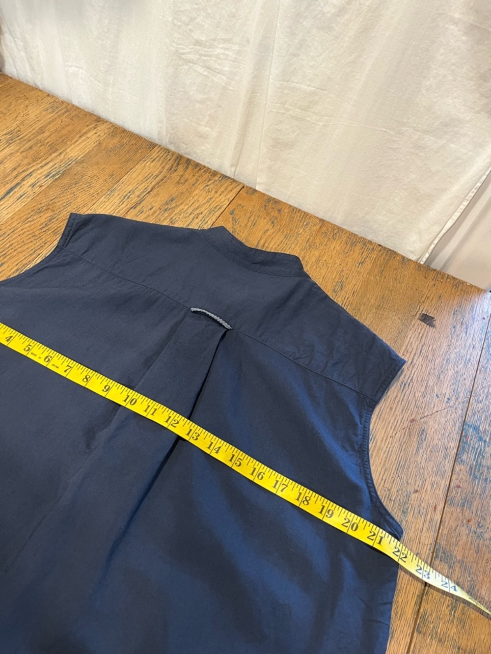 UNIQLO × JW ANDERSON Blue Sleeveless Button-Up Blouse Size M - Picture 6 of 8